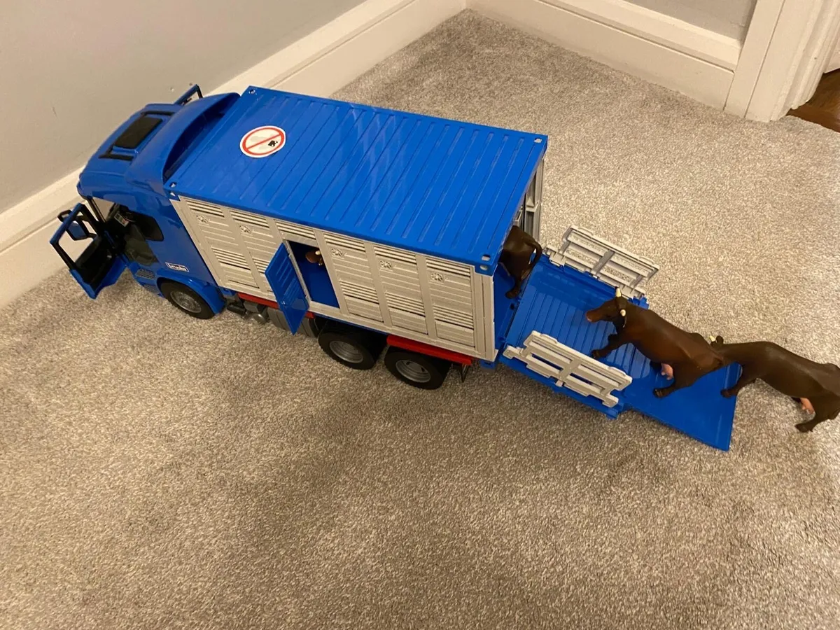 Bruder cattle truck - Image 2
