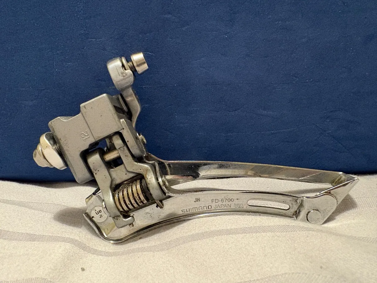 Shimano Ultegra 6700 Front & Rear Derailleurs - Image 3