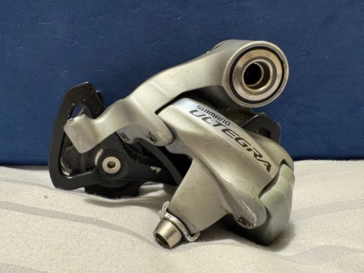 Shimano Ultegra 6700 Front & Rear Derailleurs - Image 2