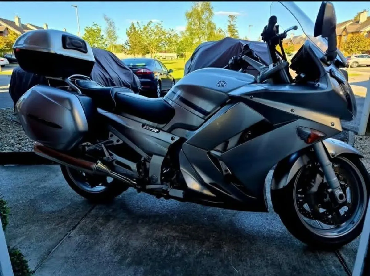 YAMAHA FJR1300 - PRICED TO SELL! - Image 2