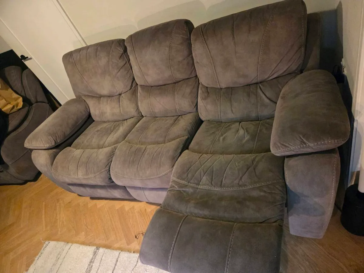 Couch - Image 1