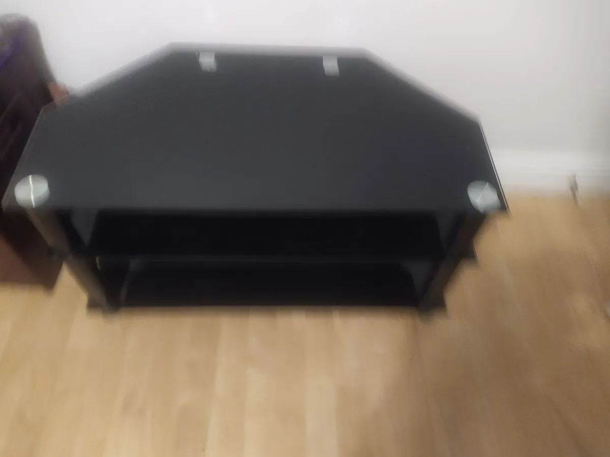 Tv stand - Image 1