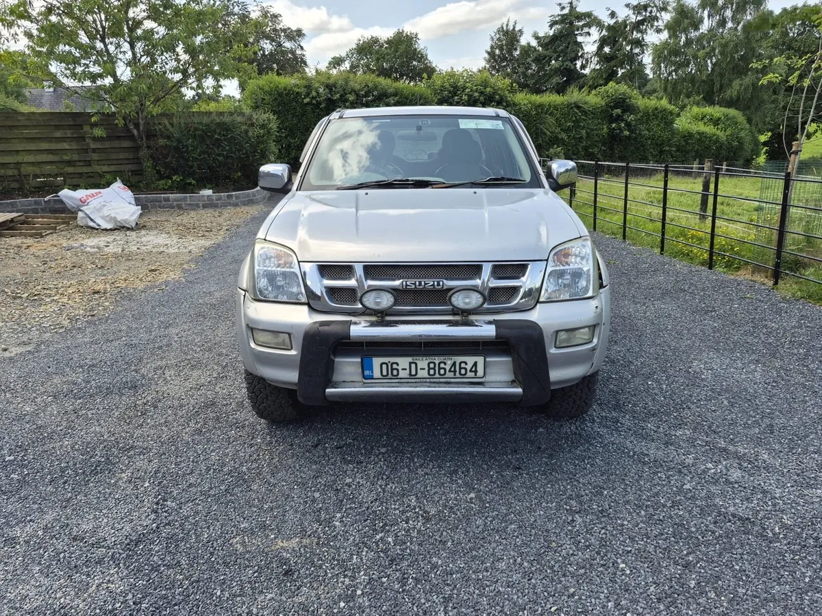 Isuzum D max - Image 1
