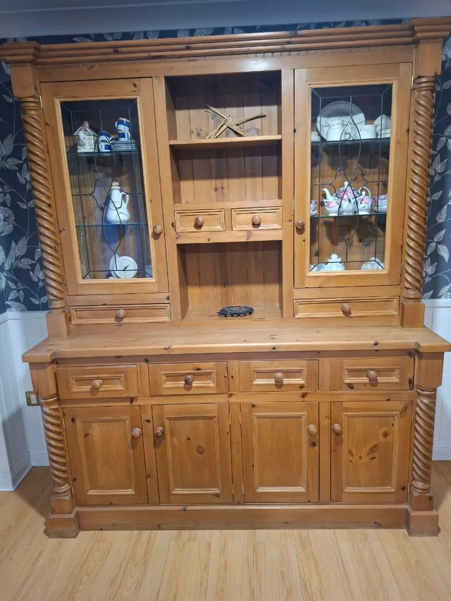 Vintage style pine kitchen dresser - Image 2