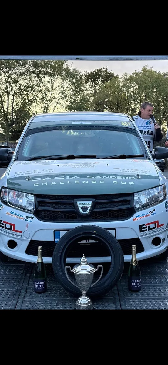 🏆 Dacia sandero cup car - Image 2