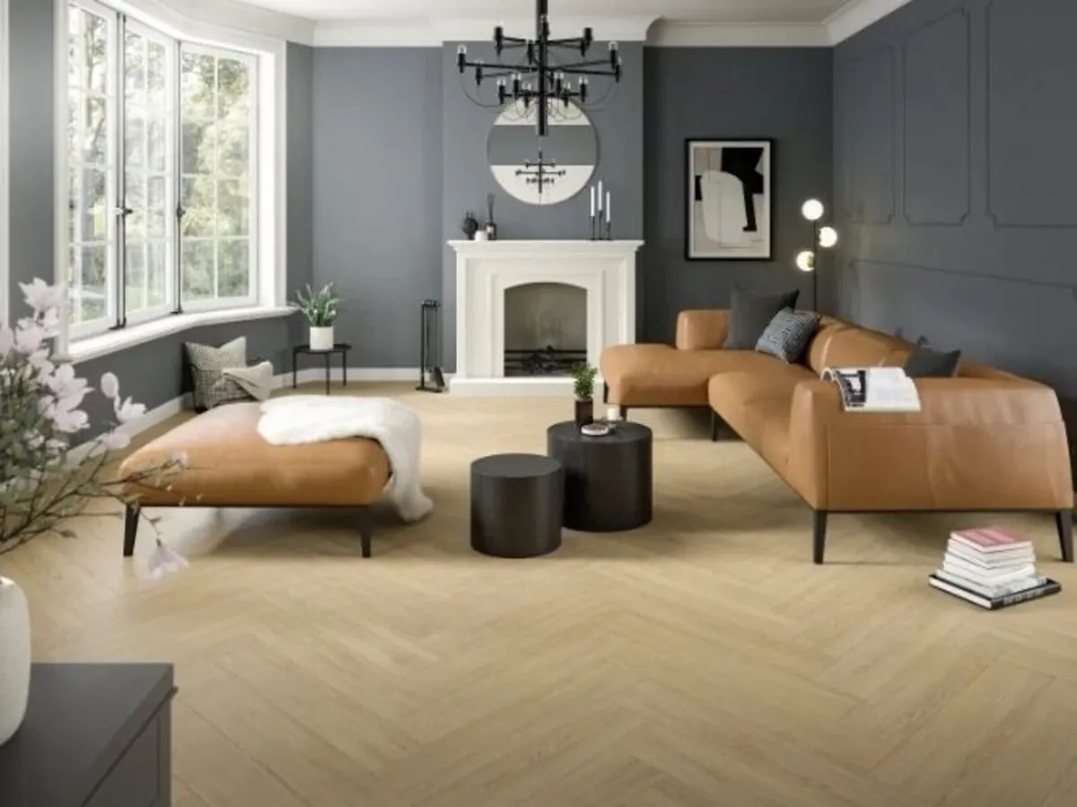 Natural Casella Oak - Image 1