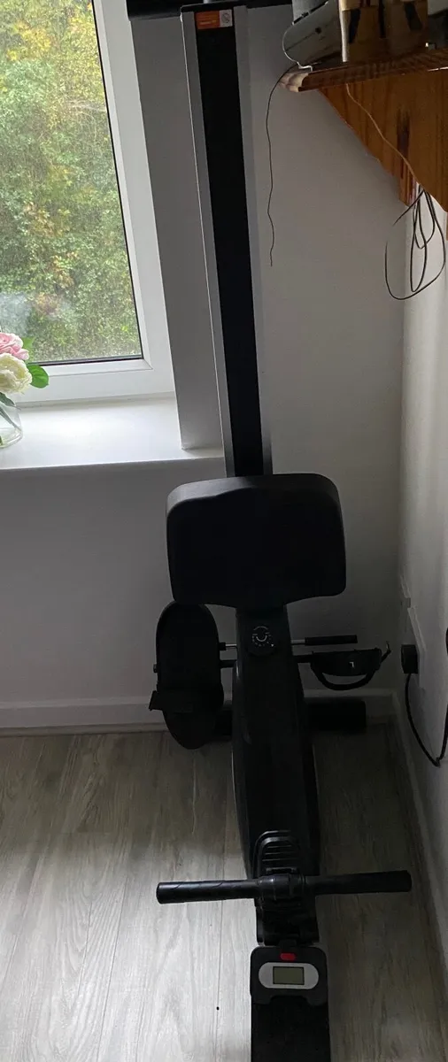 Rowing machine - Image 4