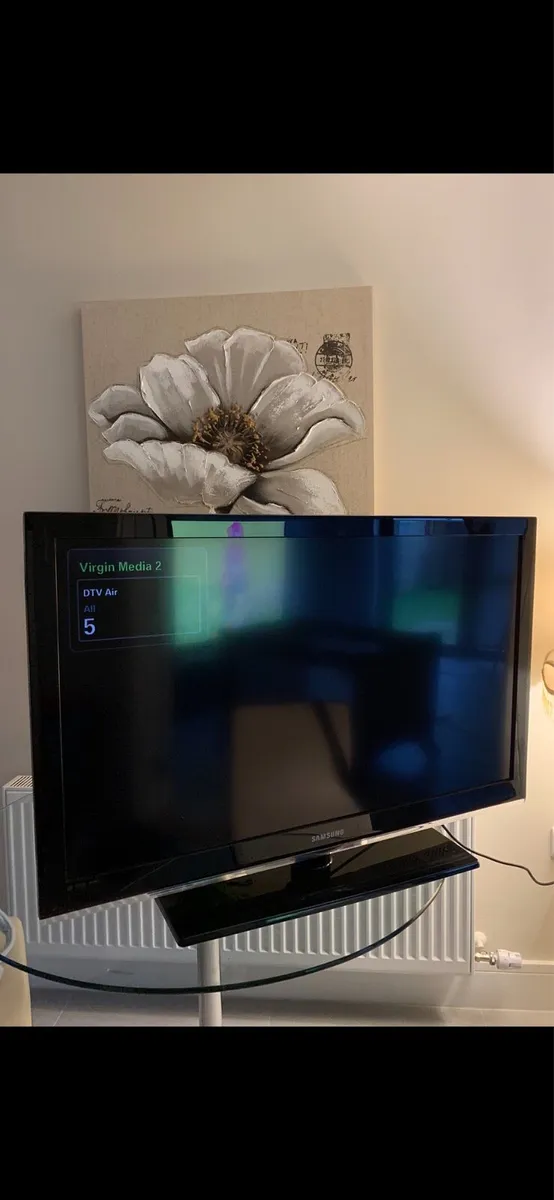 Samsung tv 38inch