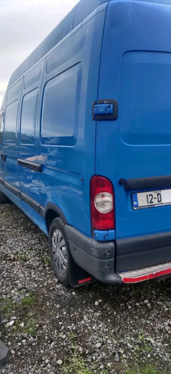 Nissan Interstar - Image 3