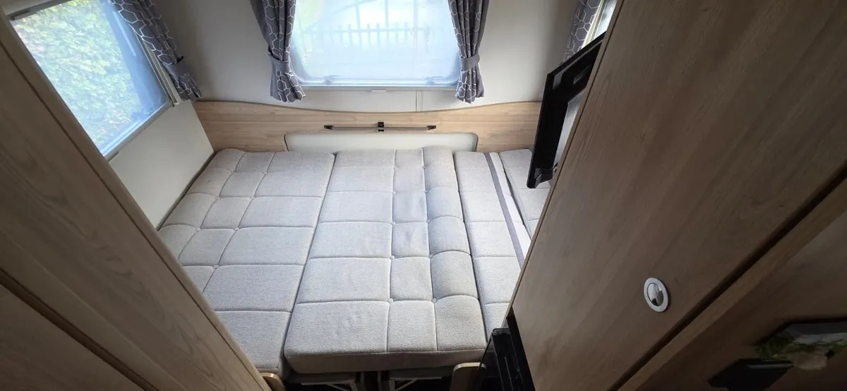 Motorhome - Image 3