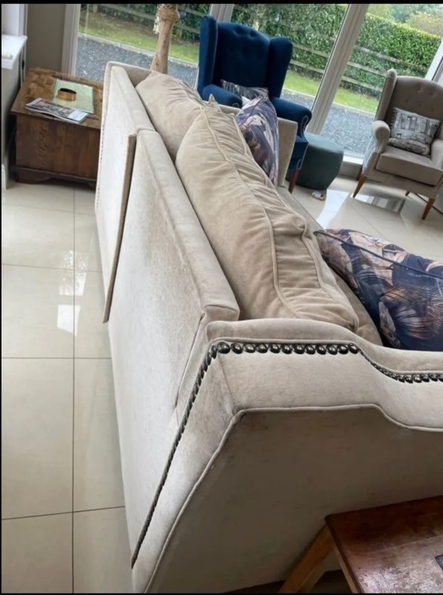 cream sofa - Image 3