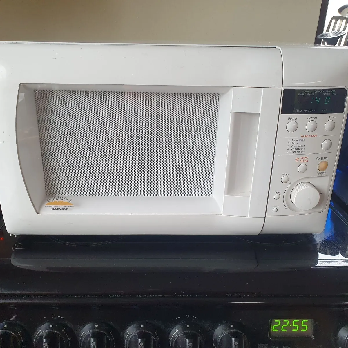 Microwave, make Daewoo - Image 1