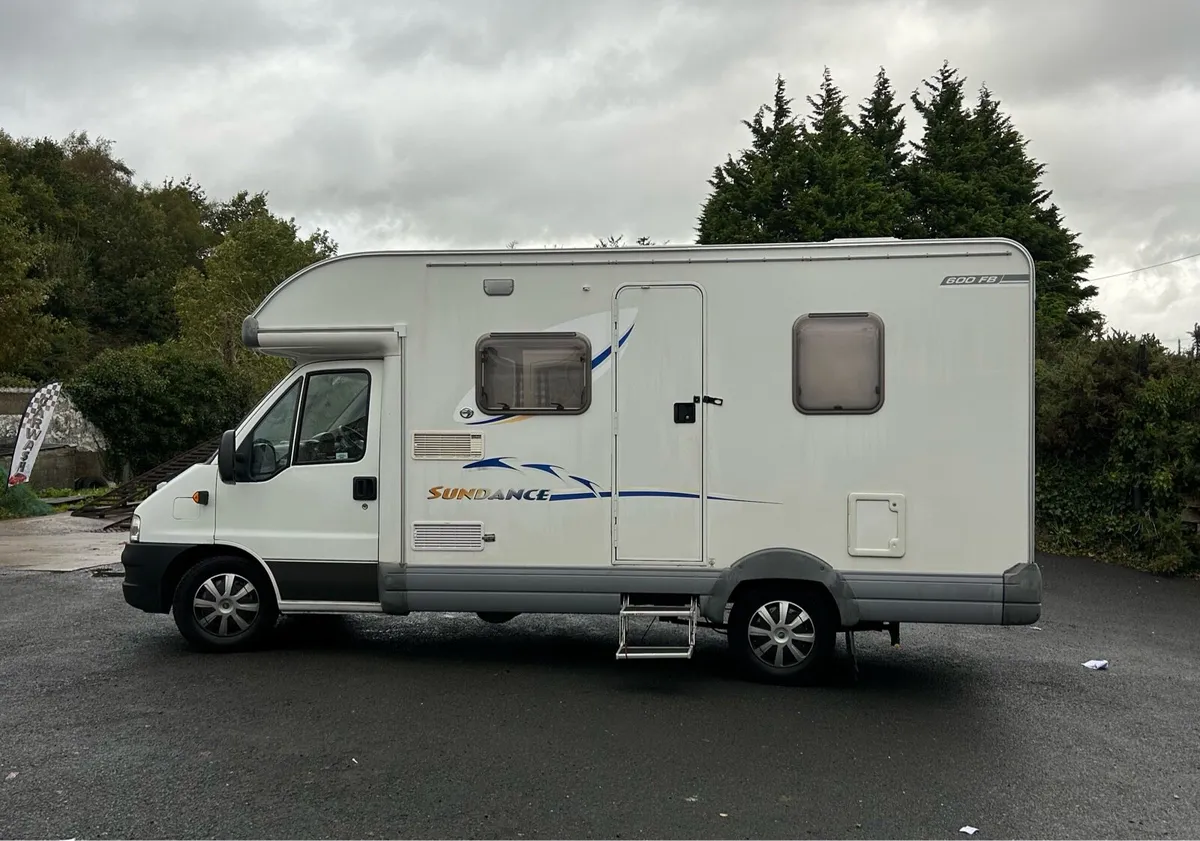 NI 2004 2.3 Swift Sundance 600 FB Rear-Fixed-Bed - Image 2