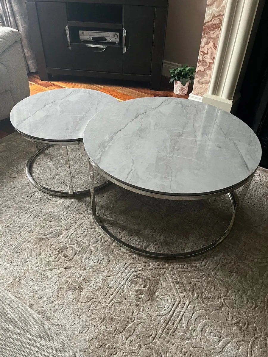 Tully coffee table set - Image 1