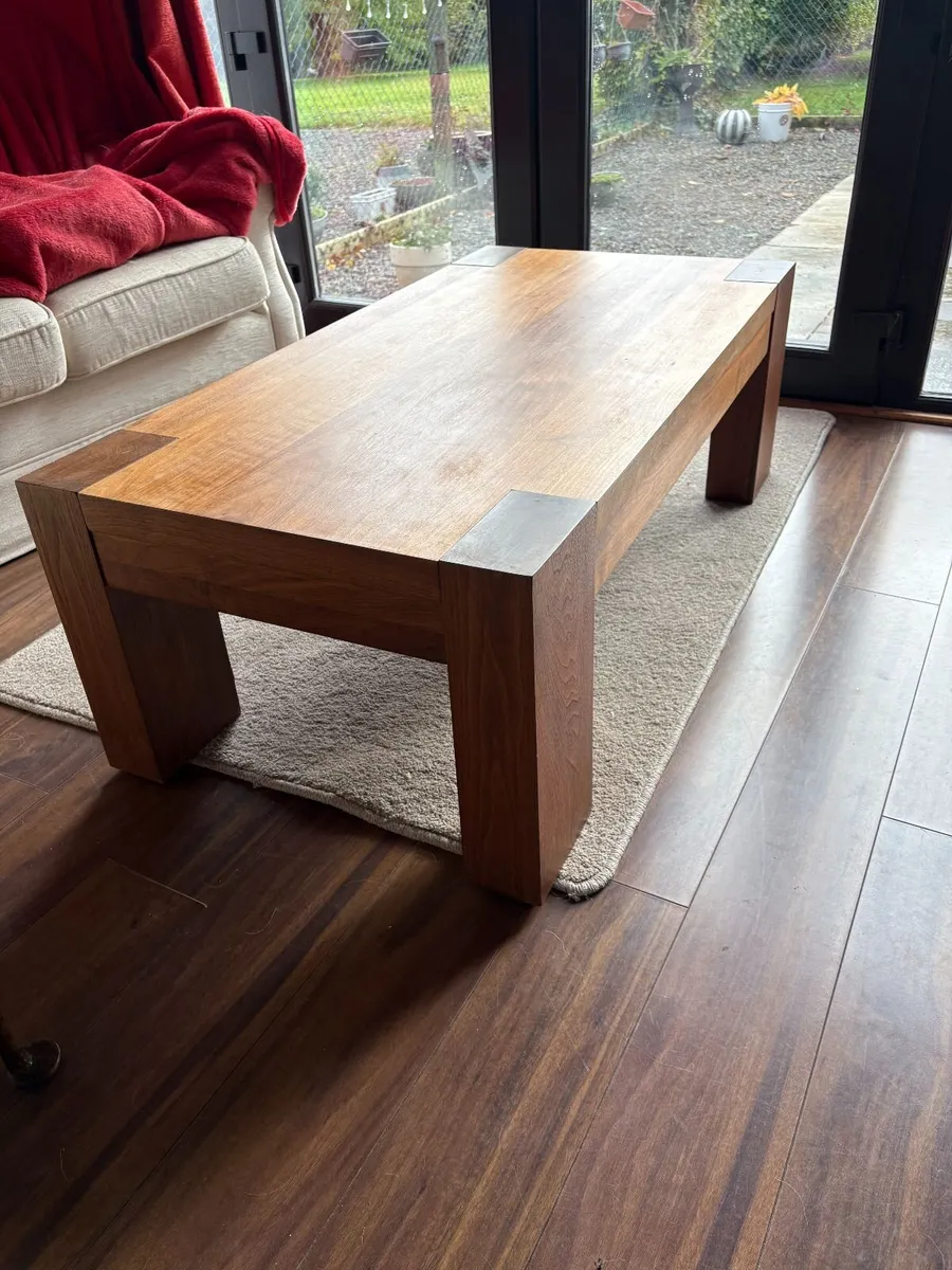Coffee table - Image 1