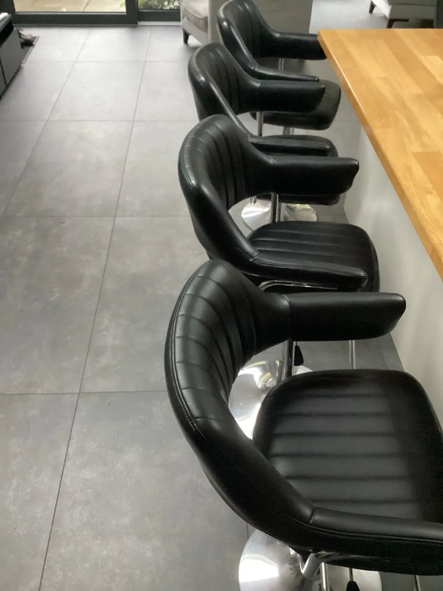 Islands Swivel Chairs - Image 1