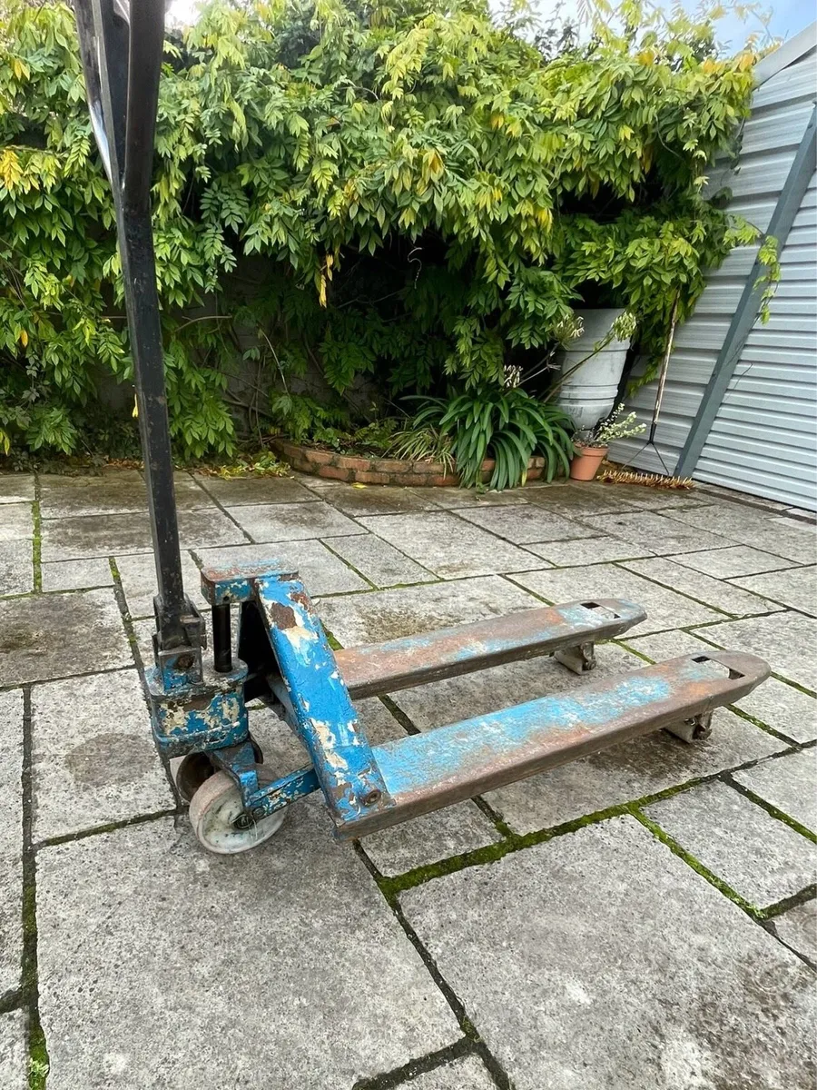 Pallet Truck - Image 2