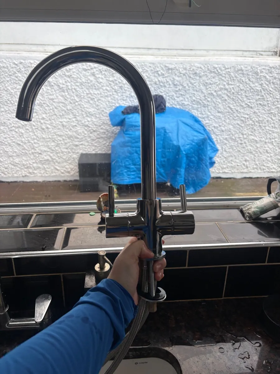 Tap with Marble worktop with hob,sink cut out - Image 1