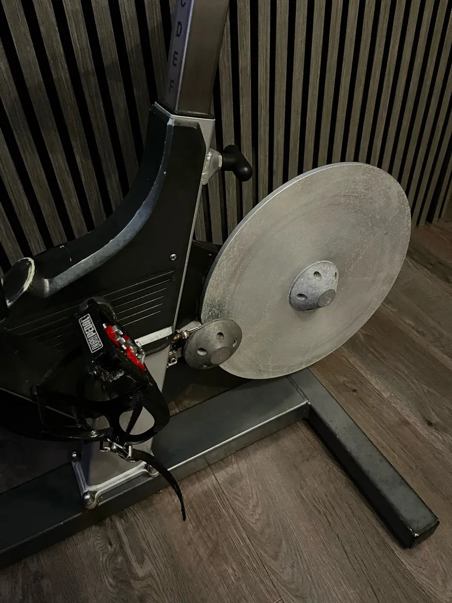 Keiser m3 spin bike - Image 3