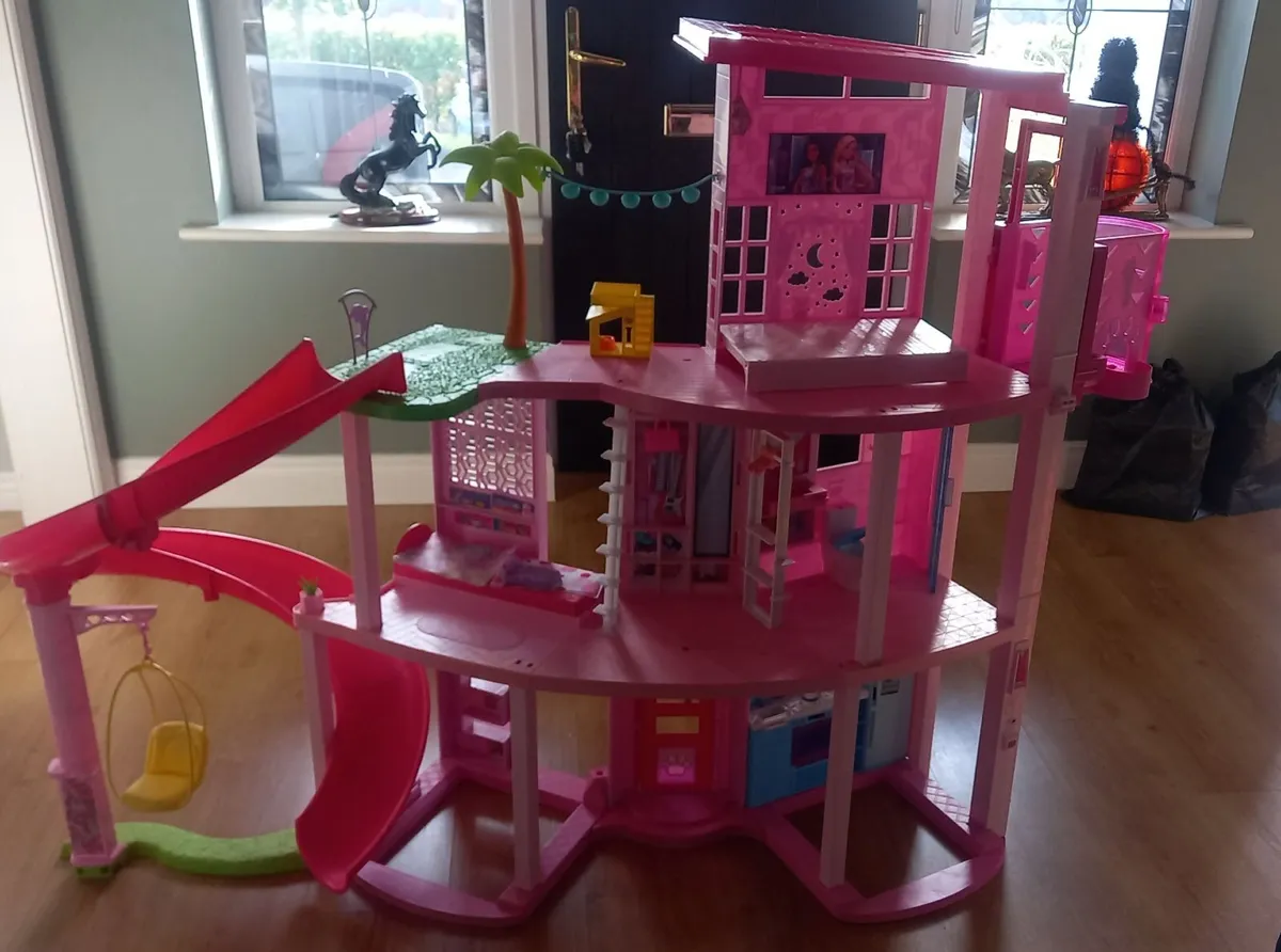 Barbie Dream House