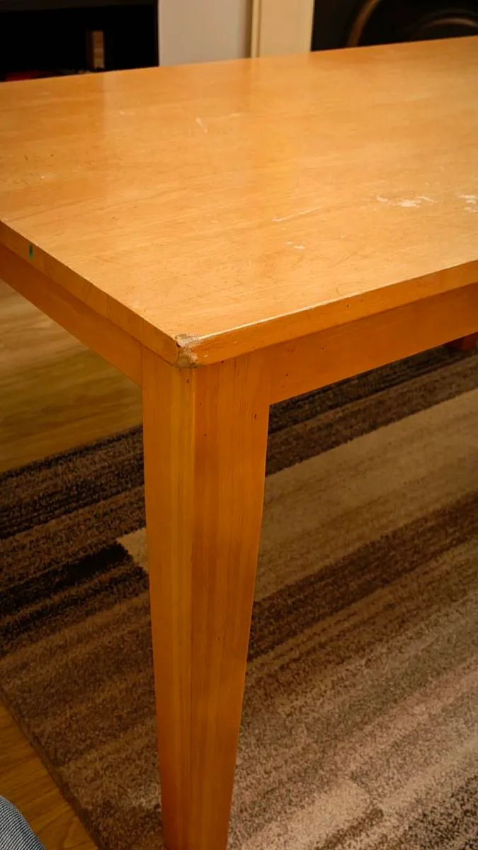 Kitchen table - Image 4