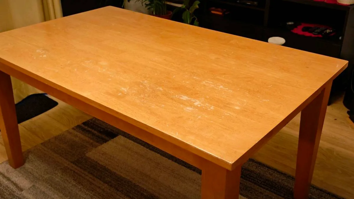 Kitchen table - Image 2