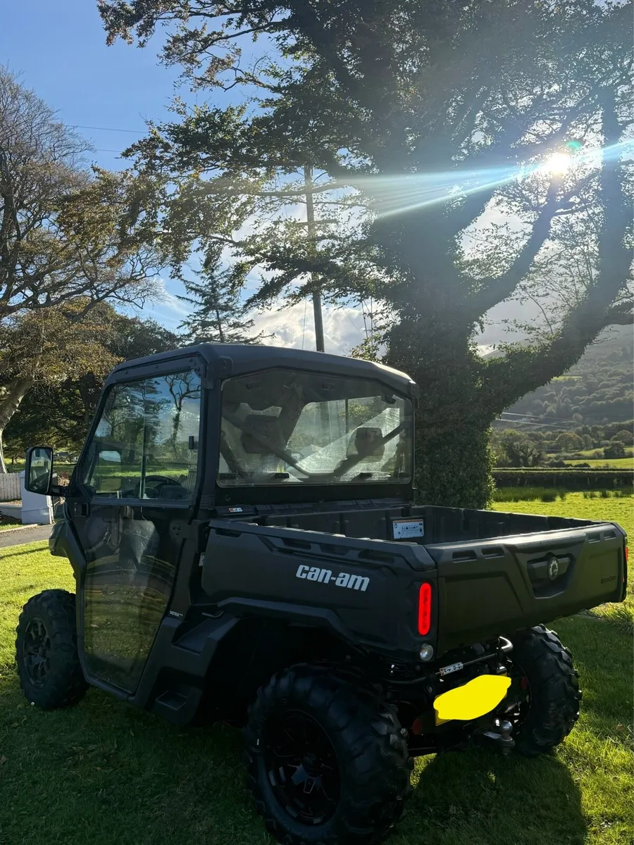 2023 Can am Traxter HD7 - Image 4