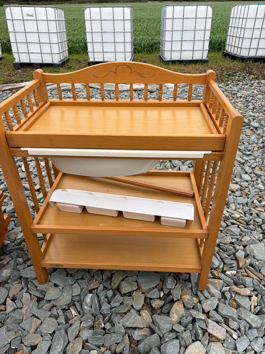 changing table Mama & Papas €50 - Image 1