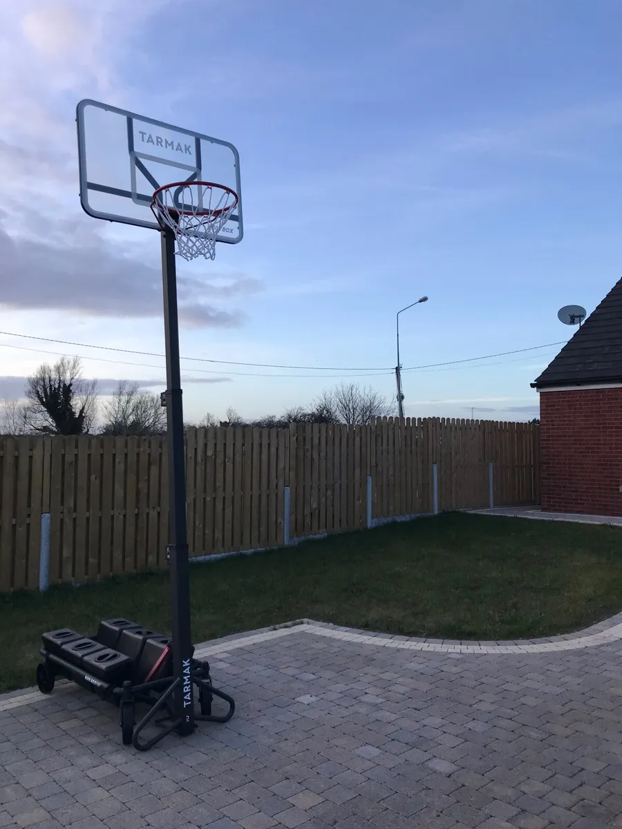 Basketball hoop Tarmak B500 Box - Image 1