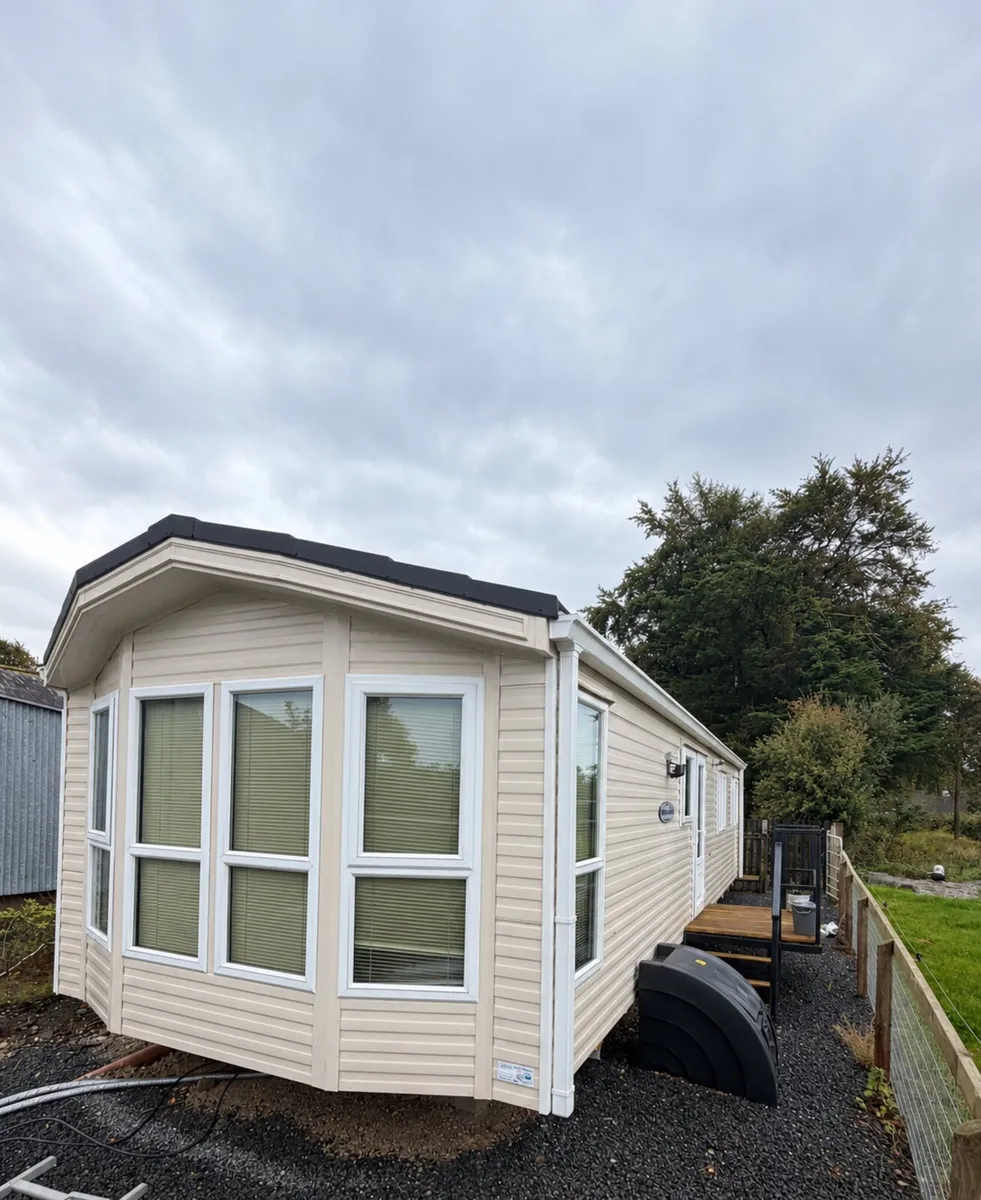 Willerby Winchester 2 bed mobile home - Image 1