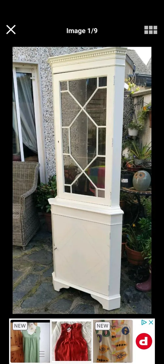 Antique Mahogany corner cabinet, with glass and do - Image 1