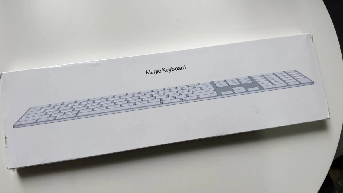 Apple Magic Keyboard A1843 brand new factory - Image 1