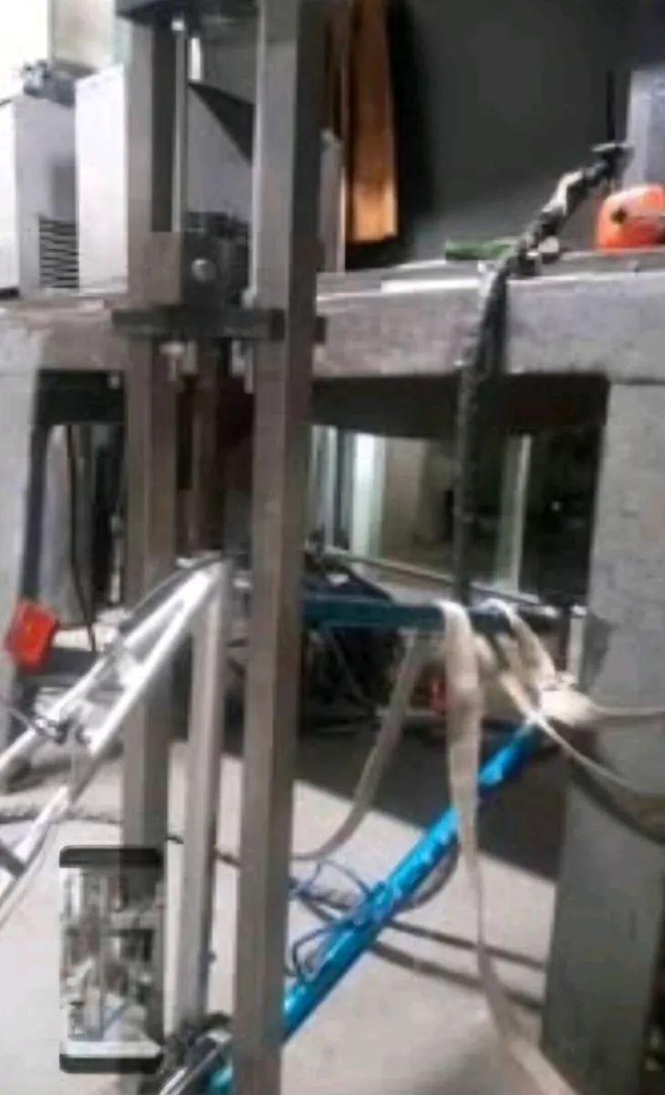 Bicycle Seized Seat Post Removal - Image 1
