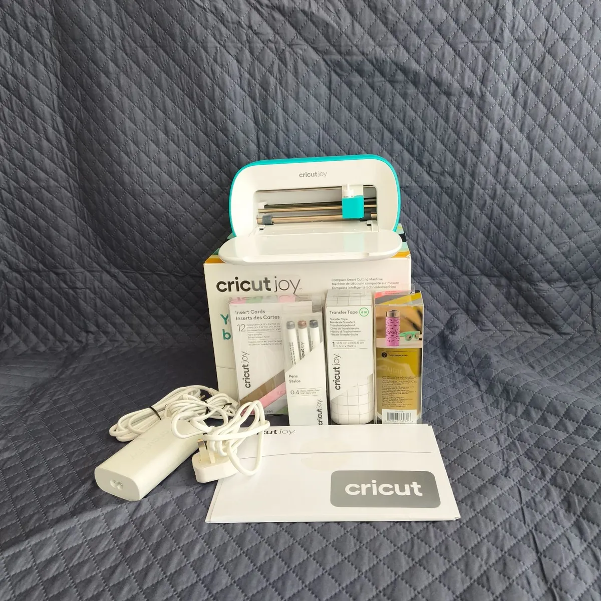 Cricut Joy Cutting Machine – Starter Bundle - Image 3