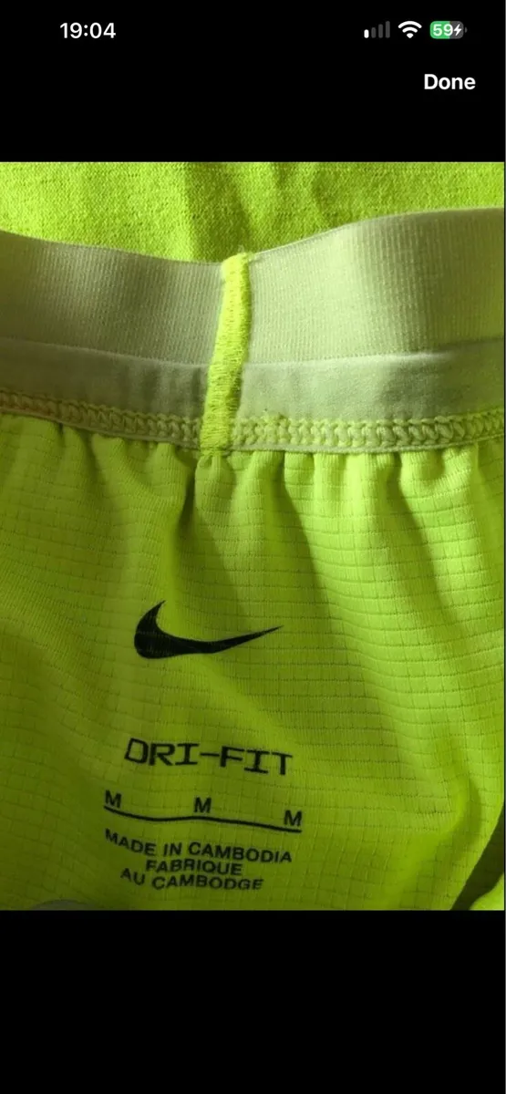 Mens Nike top and shorts size M €20 - Image 4