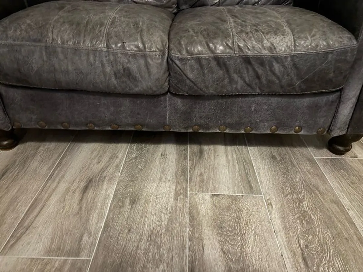 3 and 2 seater sofas - Image 2