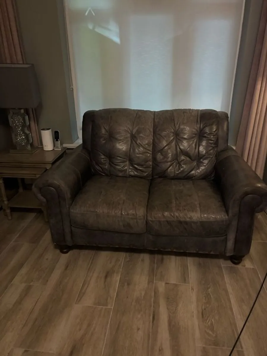 3 and 2 seater sofas - Image 4