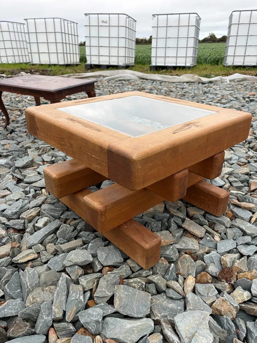 solid wooden coffee table - Image 3