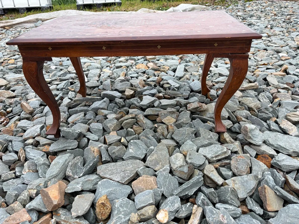 wooden coffee table / side table - Image 2