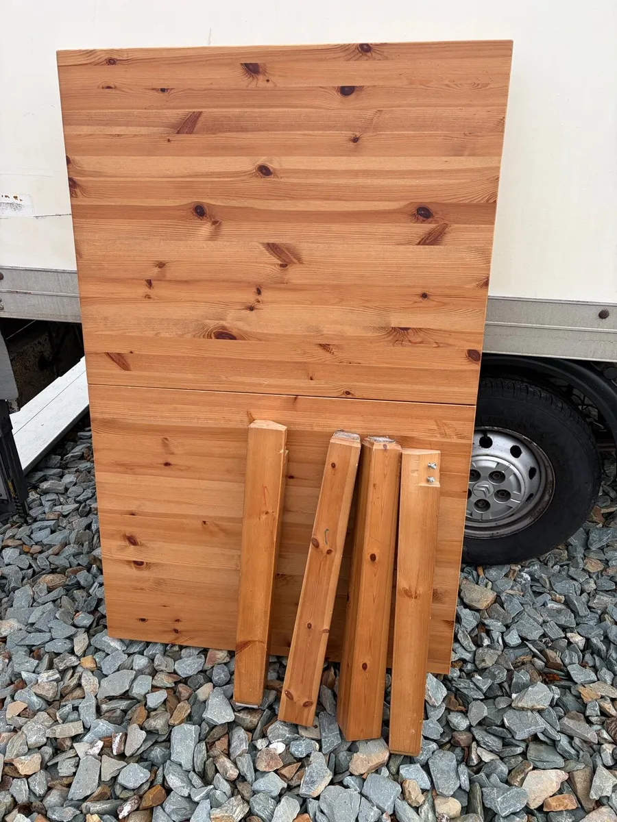 solid wooden extendable kitchen table - Image 2