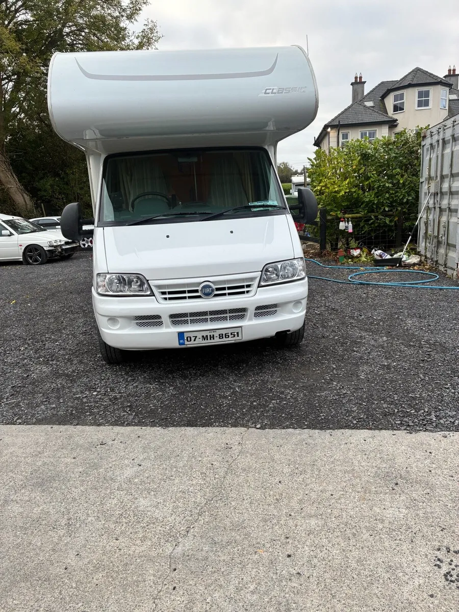 Camper van Bodyshop - Image 4