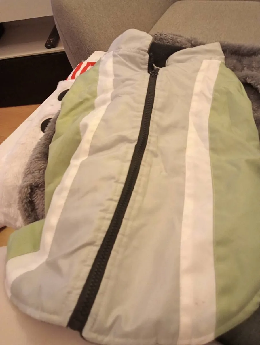 Out fit - Image 2