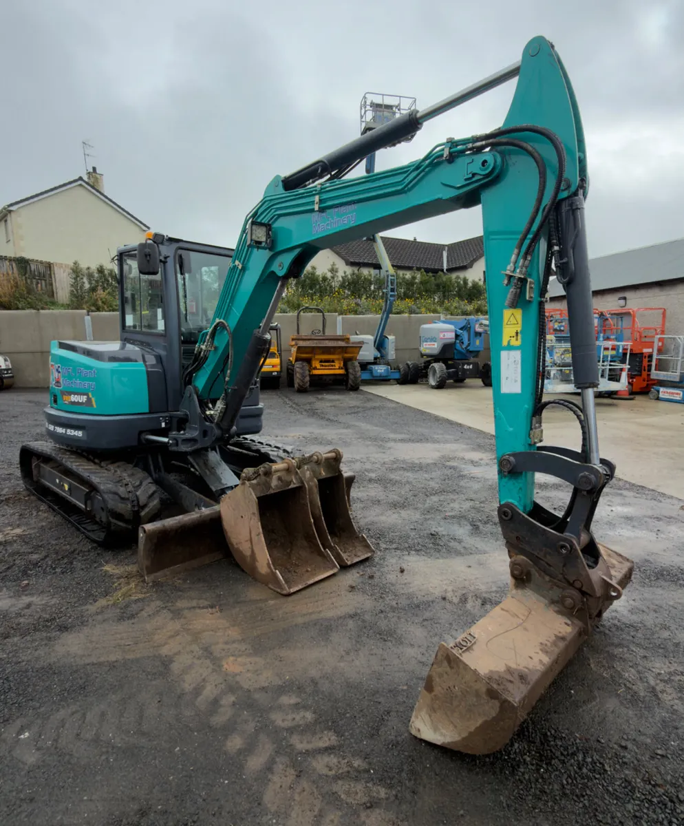 Sunward 6t Digger - Image 4