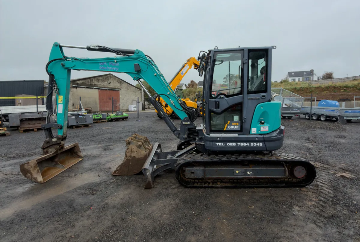 Sunward 6t Digger - Image 2