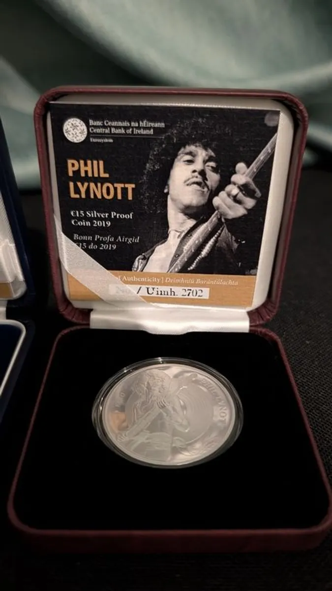 silver coin - Image 1