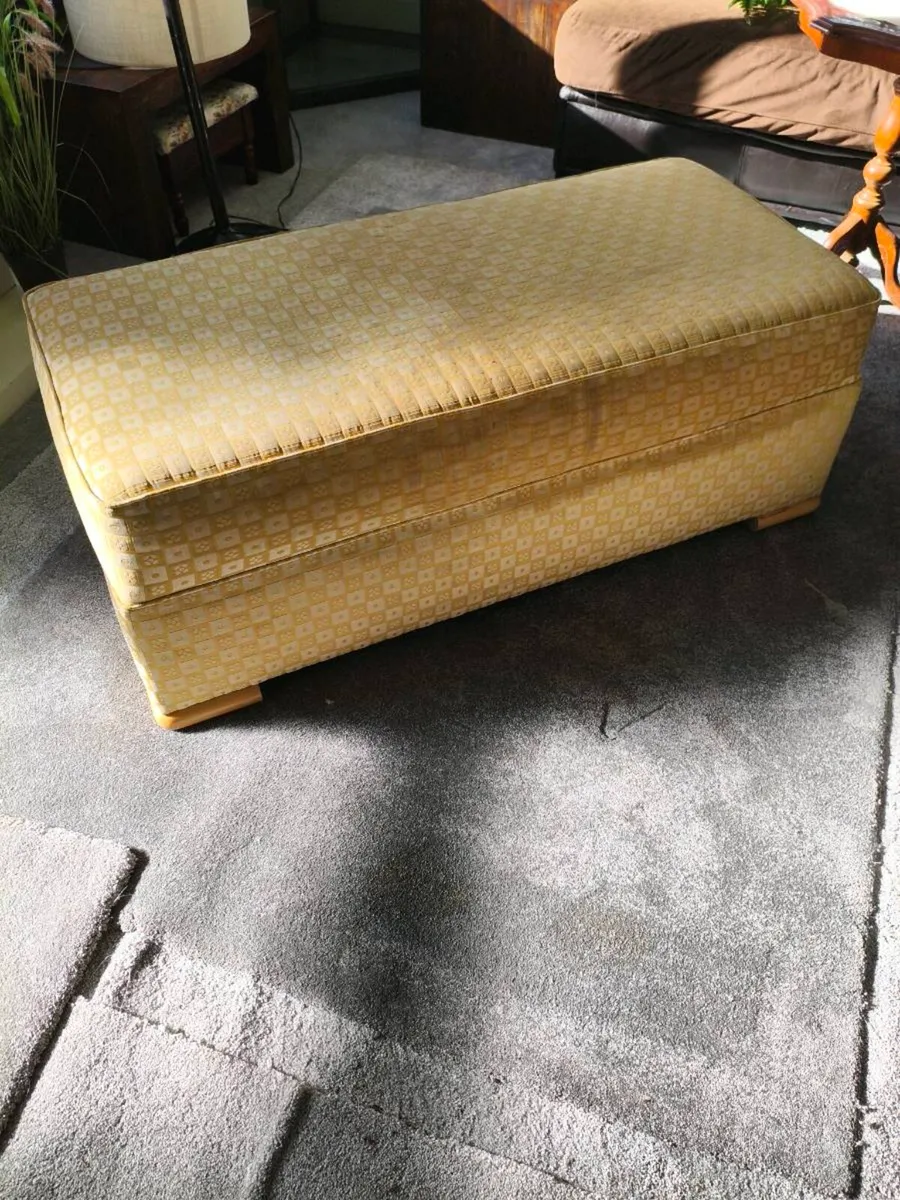 Foot stool, beautiful condition 25 Euro - Image 3