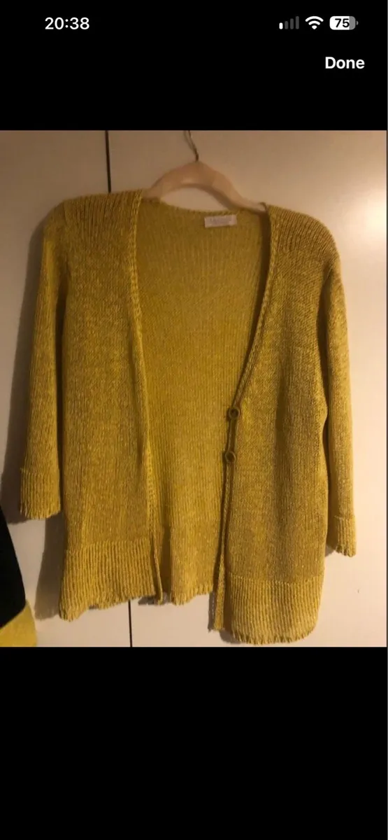 Ladies stunning cardigan size XL €10 - Image 1