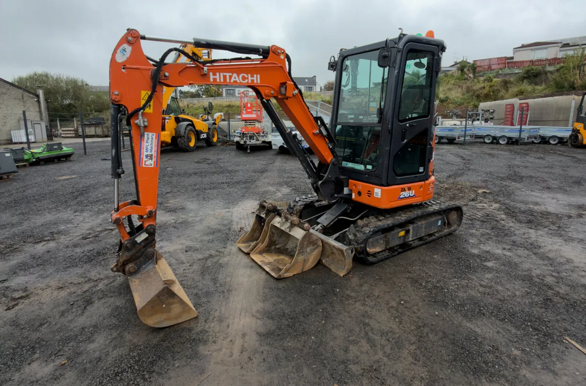 Hitachi 26u Digger - Image 1