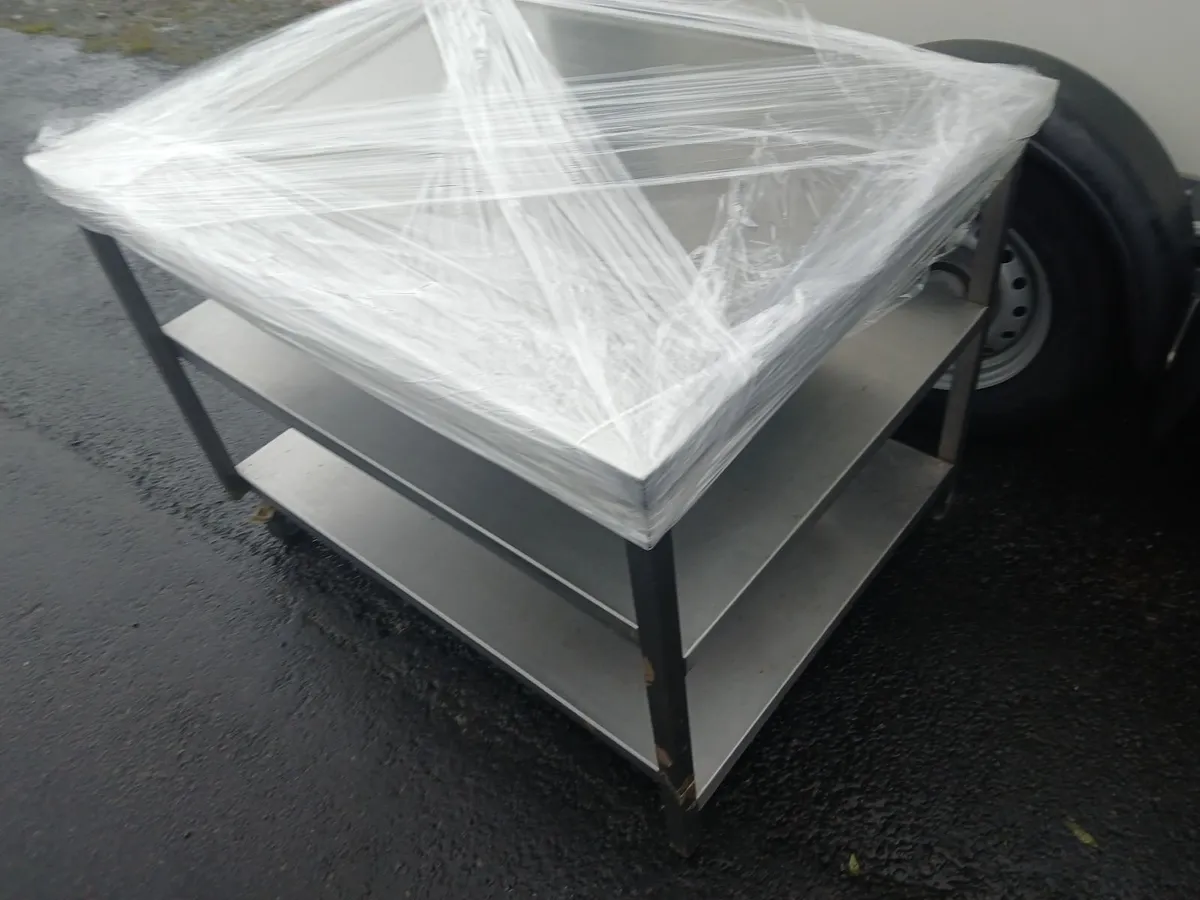 Staneless steel cabbinet  ..work table delivered - Image 4