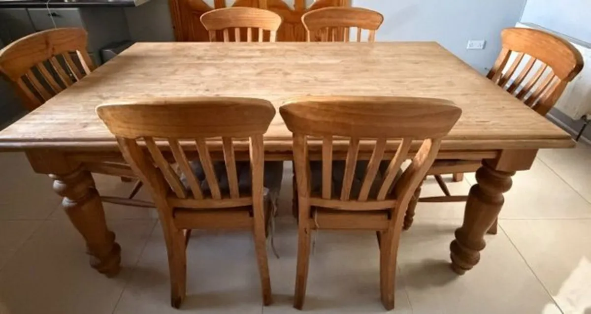 Kitchen Table - Image 1